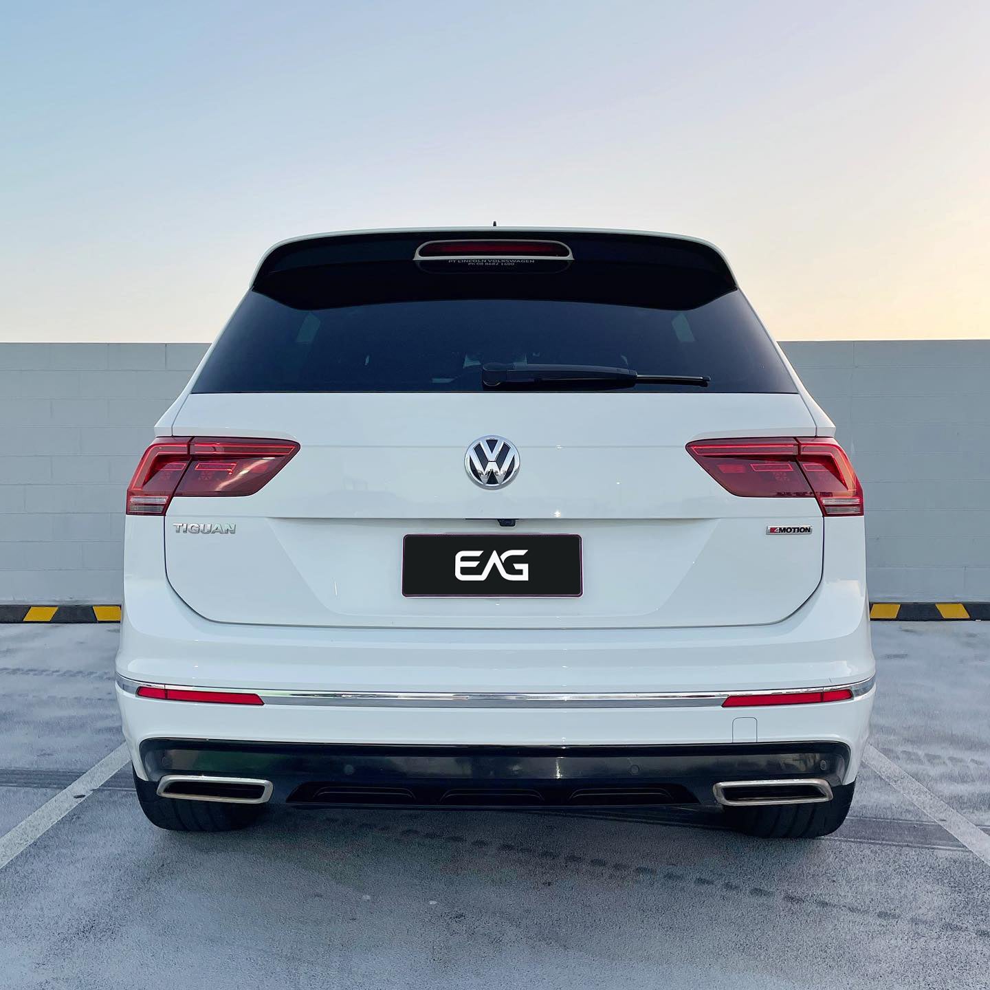 Volkswagen Tiguan White